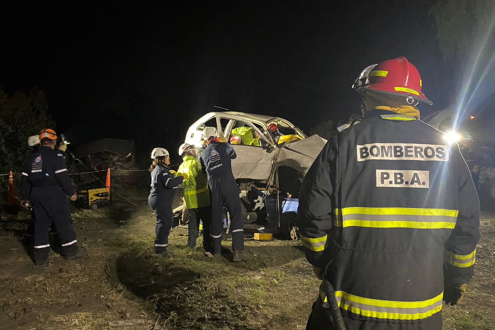 SE ABRE LA INSCRIPCIÓN A BOMBEROS DE LA POLICÍA DE LA PROVINCIA SE ABRE LA INSCRIPCIÓN A BOMBEROS DE LA POLICÍA DE LA PROVINCIA
