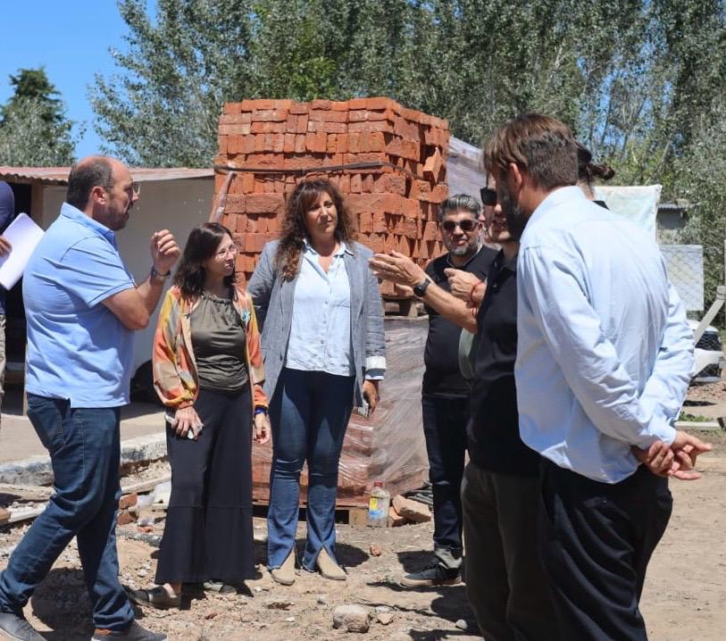 La ministra de Hábitat, Silvina Batakis visito Ranchos
